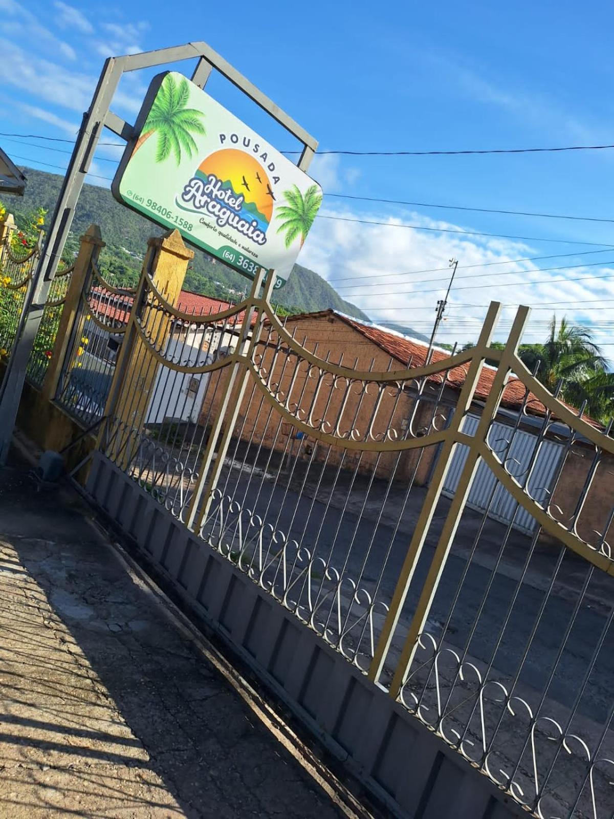 Pousada Hotel Araguaia Aragarcas Exterior foto